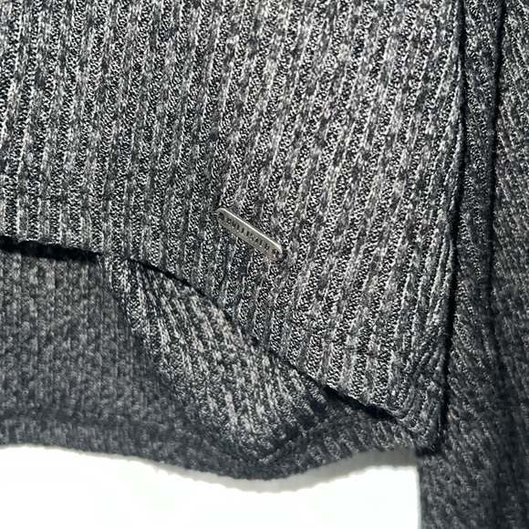 Hollister cropped turtleneck - Picture 4 of 4